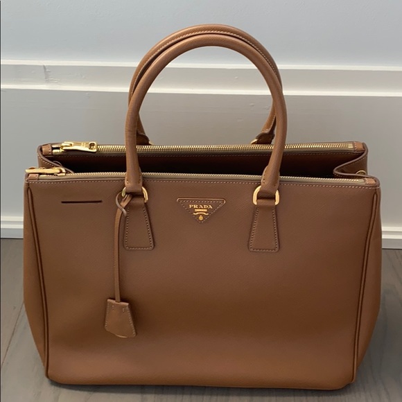 Prada Handbags - NEW Prada saffiano galleria executive tote